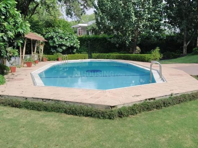 5 BHK Villa in DLF Farms for rent New Delhi. The reference number is 15183988
