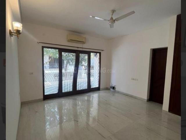 5 BHK Villa in DLF Phase 1 for rent Gurgaon. The reference number is 20438422