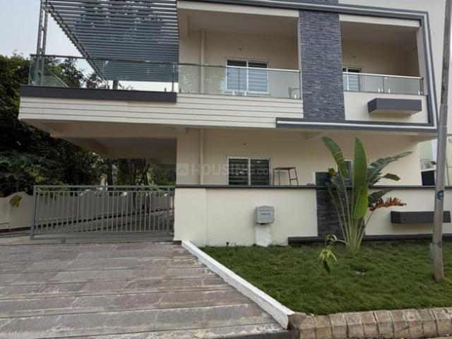 5 BHK Villa in Fakirtekiya for resale Visakhapatnam. The reference number is 19832165