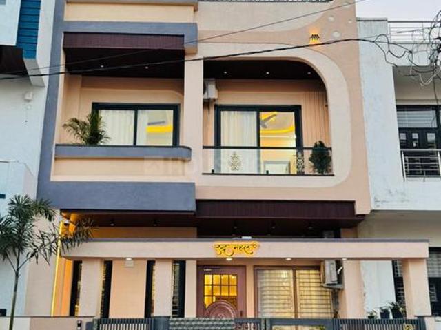 5 BHK Villa in Gandhi Path West for resale Jaipur. The reference number is 20045992