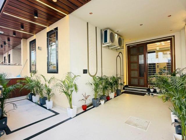 5 BHK Villa in Gandhi Path West for resale Jaipur. The reference number is 20673446