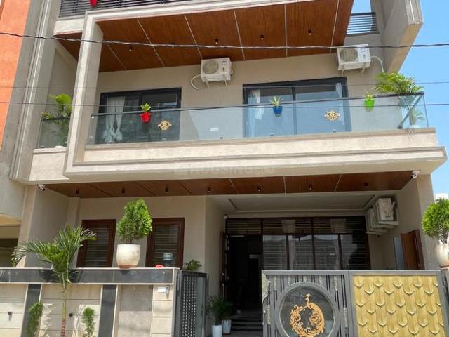 5 BHK Villa in Girdharipura for resale Jaipur. The reference number is 20508941