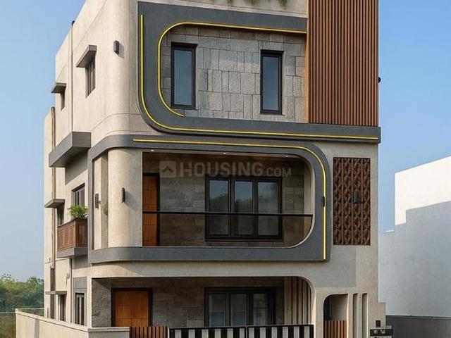 5 BHK Villa in Injambakkam for resale Chennai. The reference number is 20498234