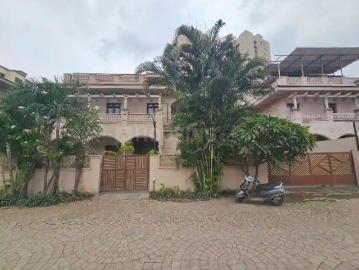 5 BHK Villa in Keshav Nagar for resale Pune. The reference number is 19989634