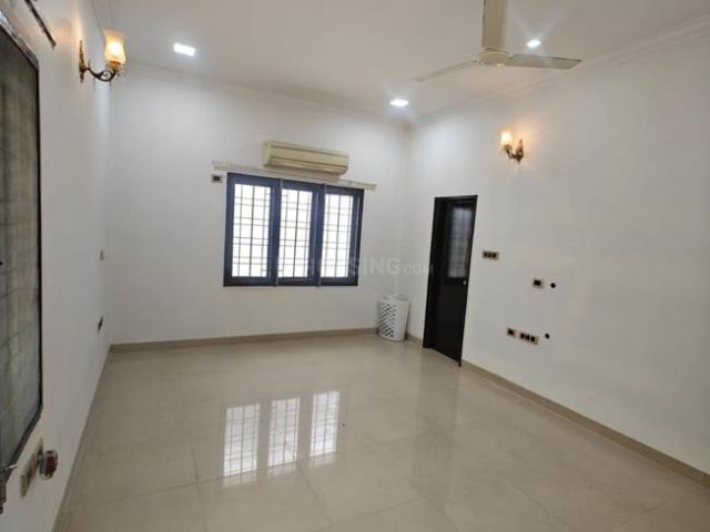 5 BHK Villa in Kukatpally for resale Hyderabad. The reference number is 20390899
