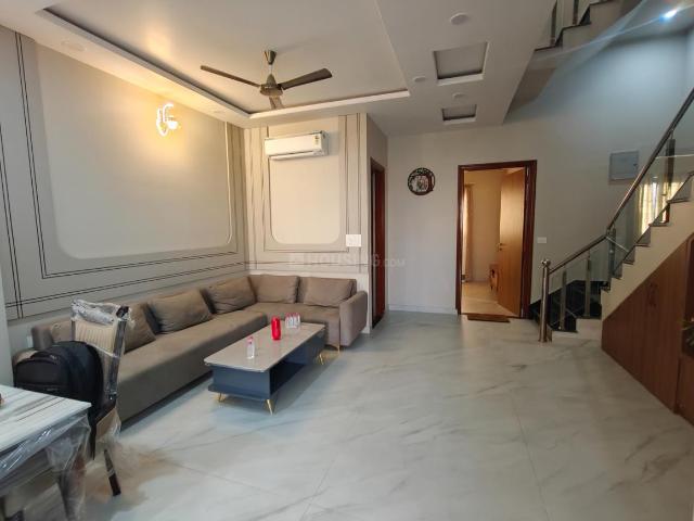 5 BHK Villa in Mansarovar Extension for resale Jaipur. The reference number is 20244561