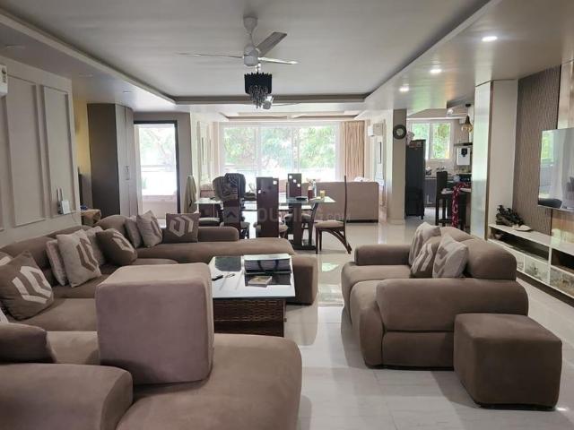 5 BHK Villa in Mayfield Garden for rent Gurgaon. The reference number is 20879374