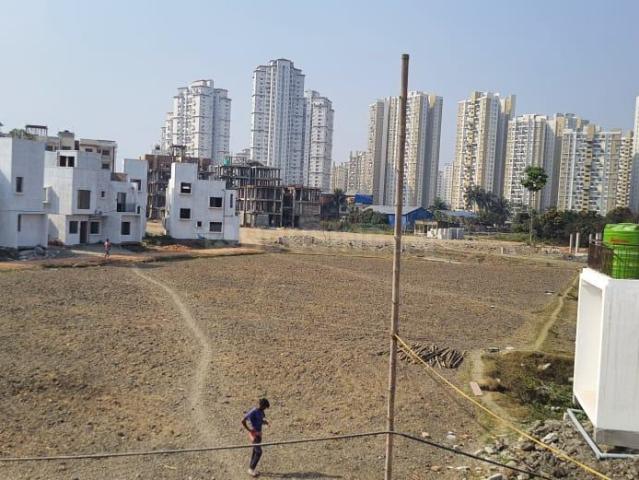 5 BHK Villa in New Town for resale Kolkata. The reference number is 8226655