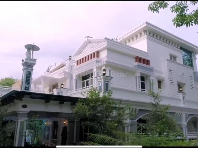 5 BHK Villa in Nizampet for resale Hyderabad. The reference number is 20772460
