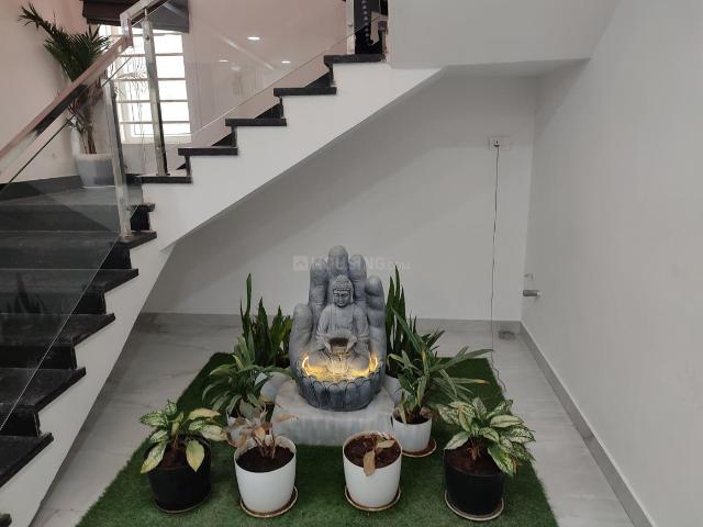 5 BHK Villa in Patancheru for resale Sangareddy. The reference number is 14794321