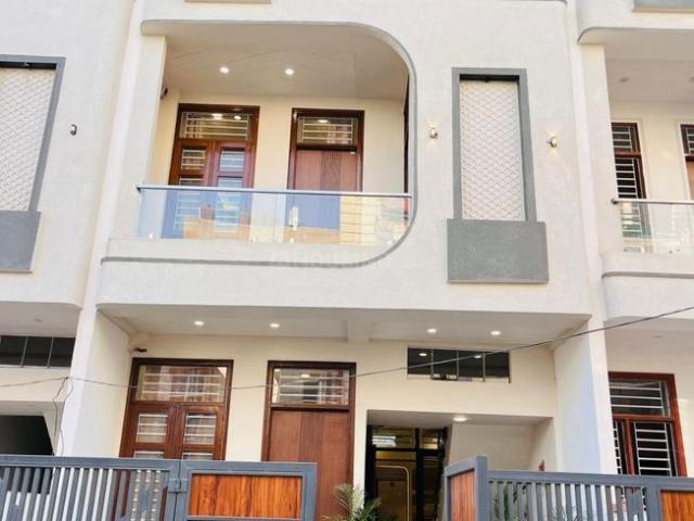 5 BHK Villa in Peethawas for resale Jaipur. The reference number is 20431032