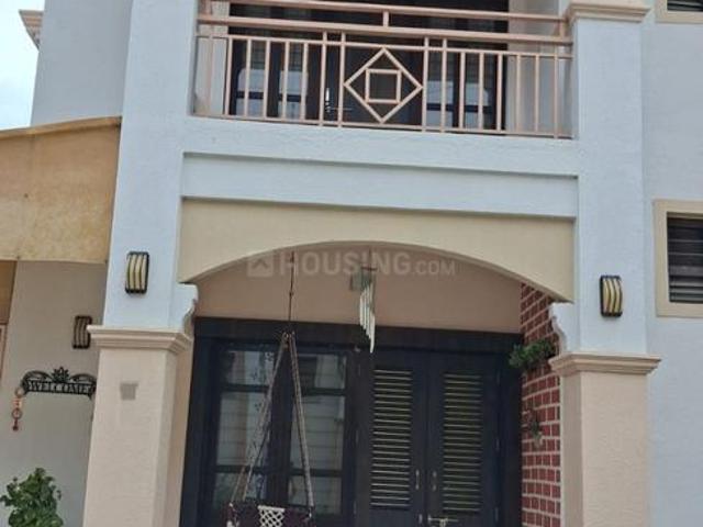 5 BHK Villa in Raysan for resale Gandhinagar. The reference number is 21046396