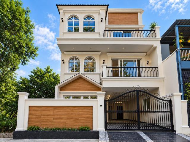 5 BHK Villa in Sahastradhara Road for resale Dehradun. The reference number is 21267616