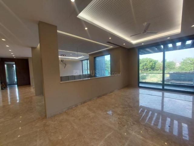 5 BHK Villa in Satbari for resale New Delhi. The reference number is 19715663