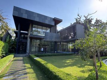 5 BHK Villa in Satbari for resale New Delhi. The reference number is 19952386