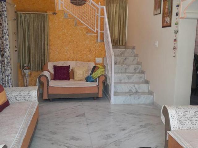 5 BHK Villa in Satellite for resale Ahmedabad. The reference number is 20344527