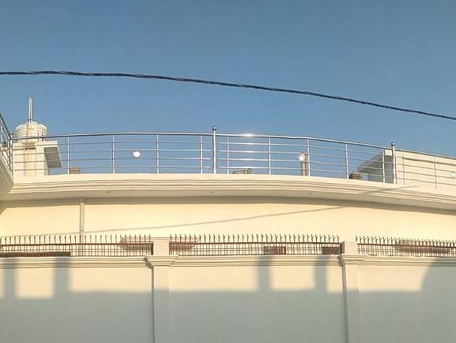 5 BHK Villa in Semra Colony for rent Gonda. The reference number is 6602685
