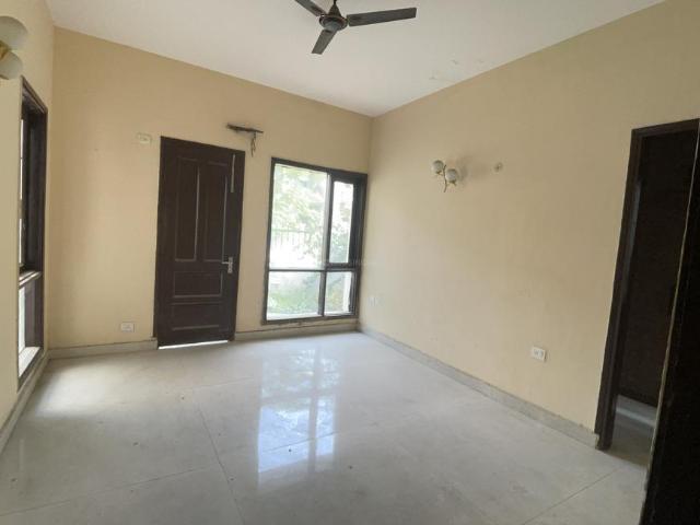 5 BHK Villa in Sector 128 for rent Noida. The reference number is 20455449