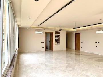 5 BHK Villa in Sector 128 for resale Noida. The reference number is 19667780