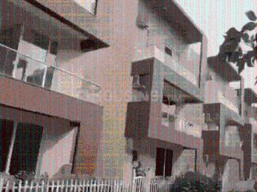 5 BHK Villa in Sector 27 for resale Greater Noida. The reference number is 20112848