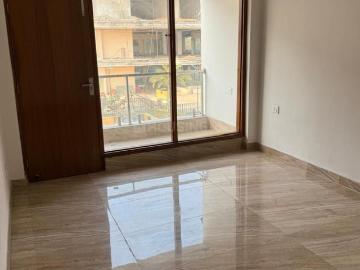5 BHK Villa in Sector 27 for resale Greater Noida. The reference number is 20168012