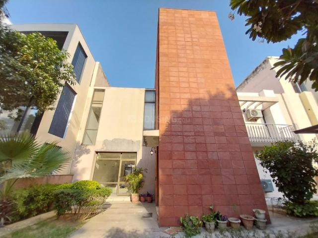 5 BHK Villa in Sector 50 for rent Gurgaon. The reference number is 21242960