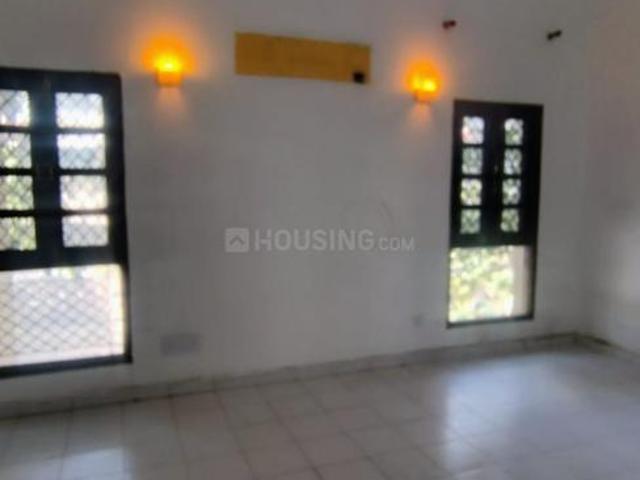 5 BHK Villa in Sector 57 for rent Gurgaon. The reference number is 19830525