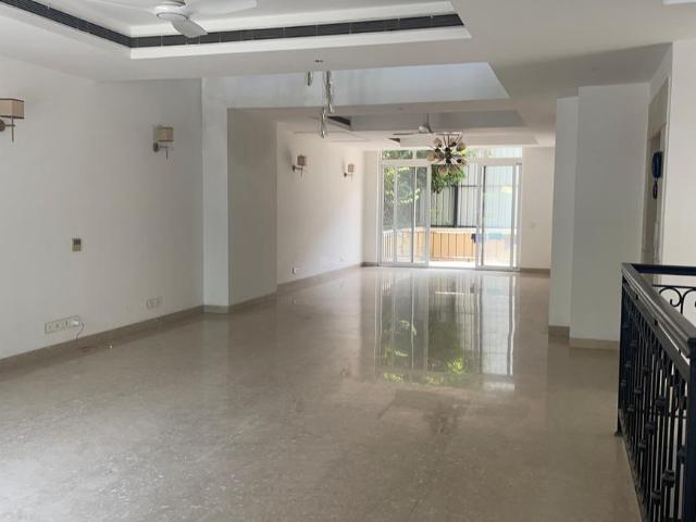 5 BHK Villa in Sector 66 for resale Gurgaon. The reference number is 20955090