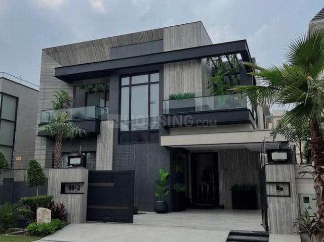 5 BHK Villa in Sector 85 for resale Mohali. The reference number is 21037329
