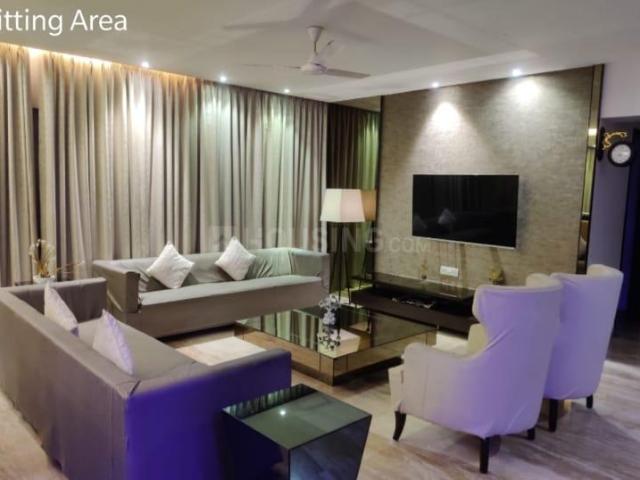 5 BHK Apartment in Andheri West for resale Mumbai. The reference number is 19057869