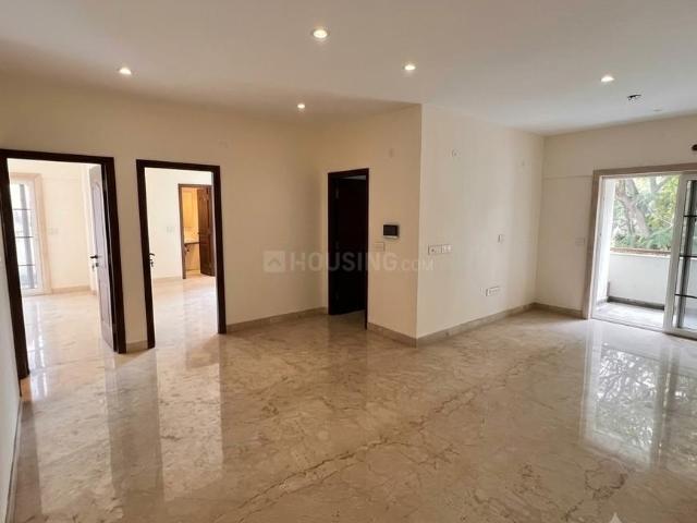 5 BHK Apartment in Alipore for resale Kolkata. The reference number is 21304979