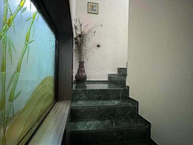 5 BHK Apartment in Bodakdev for resale Ahmedabad. The reference number is 20859216