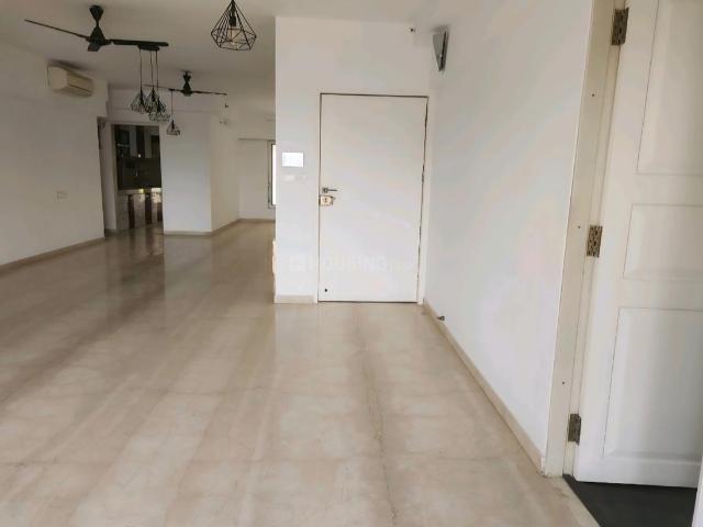 5 BHK Apartment in Bandra East for rent Mumbai. The reference number is 20287566