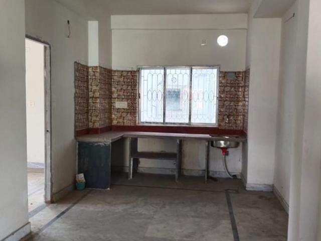 5 BHK Apartment in Behala for resale Kolkata. The reference number is 20961913