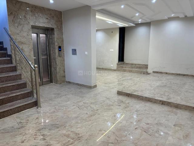 5 BHK Apartment in Bhabat for rent Zirakpur. The reference number is 21222822