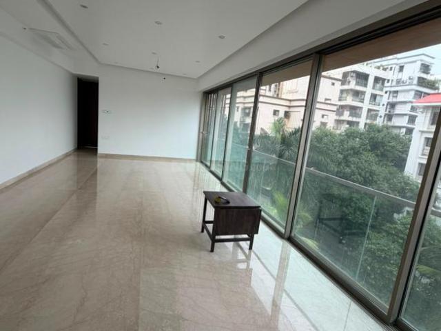 5 BHK Apartment in Khar West for resale Mumbai. The reference number is 21300015
