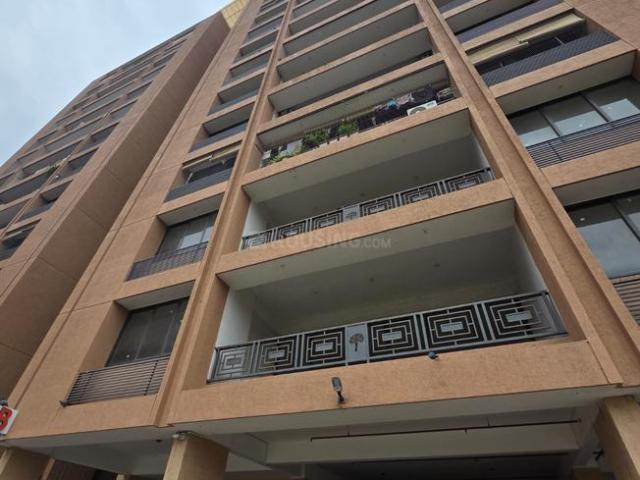 5 BHK Apartment in Hanspura for rent Ahmedabad. The reference number is 20911322