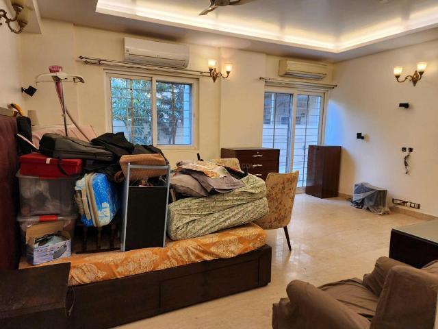 5 BHK Apartment in Indirapuram for rent Ghaziabad. The reference number is 20871623
