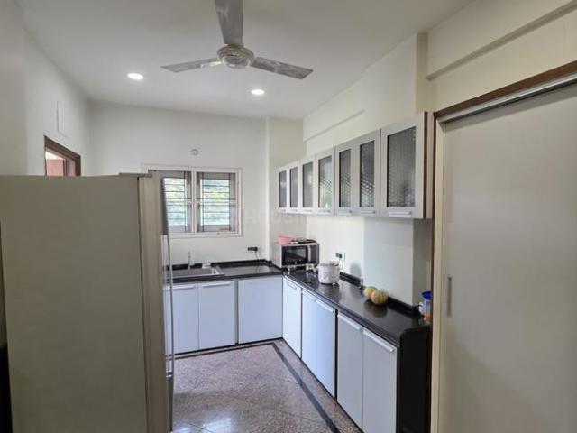5 BHK Apartment in Jubilee Hills for resale Hyderabad. The reference number is 19414231