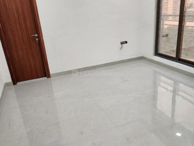 5 BHK Apartment in Juhu for rent Mumbai. The reference number is 18273869