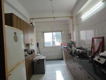 5 BHK Apartment in Navrangpura for resale Ahmedabad. The reference number is 19530144