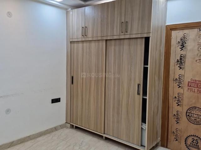 5 BHK Apartment in Sector 16 Dwarka for resale New Delhi. The reference number is 21063398