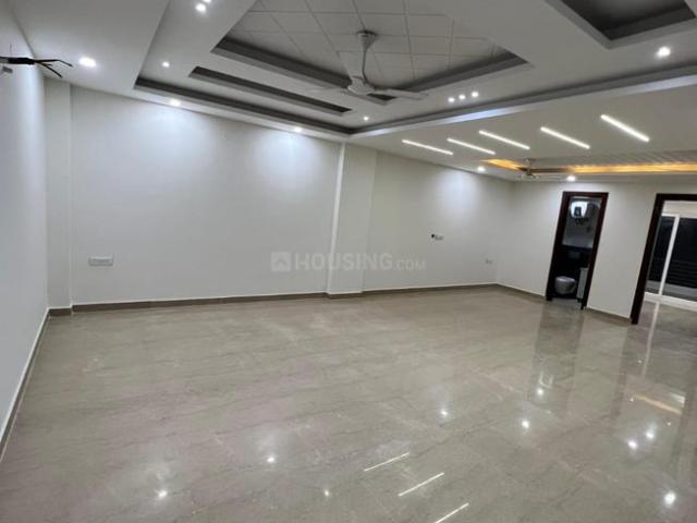 5 BHK Apartment in Sector 18 Dwarka for rent New Delhi. The reference number is 20501330