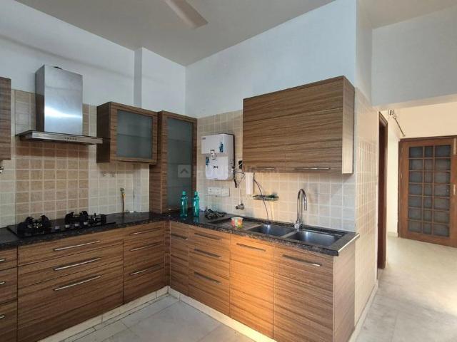 5 BHK Apartment in Sector 11 Dwarka for rent New Delhi. The reference number is 20293036