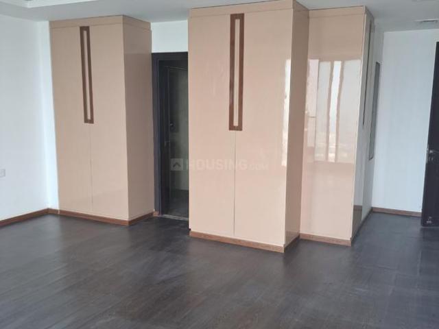 5 BHK Apartment in Sector 50 for rent Noida. The reference number is 12466784