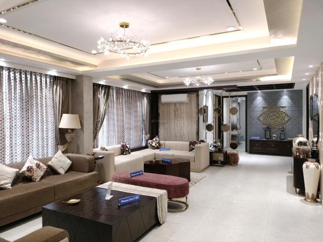 5 BHK Apartment in Sector 88 for resale Faridabad. The reference number is 18372210