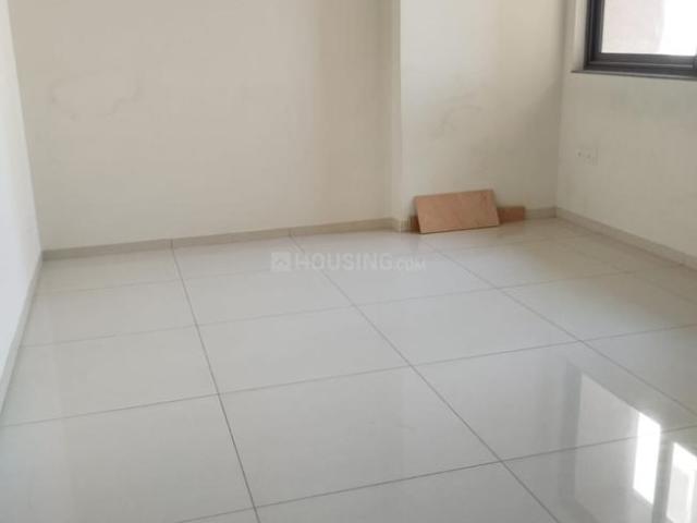 5 BHK Apartment in Shela for rent Ahmedabad. The reference number is 20720711