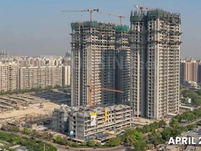 5 BHK Apartment in Shela for resale Ahmedabad. The reference number is 20782380