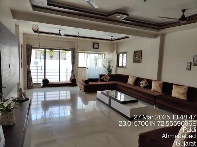 5 BHK Apartment in Paldi for resale Ahmedabad. The reference number is 20469505
