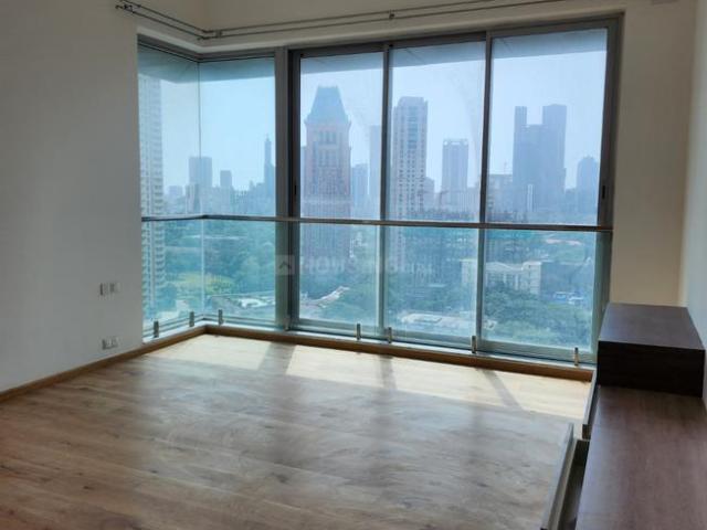 5 BHK Apartment in Parel for rent Mumbai. The reference number is 20208775